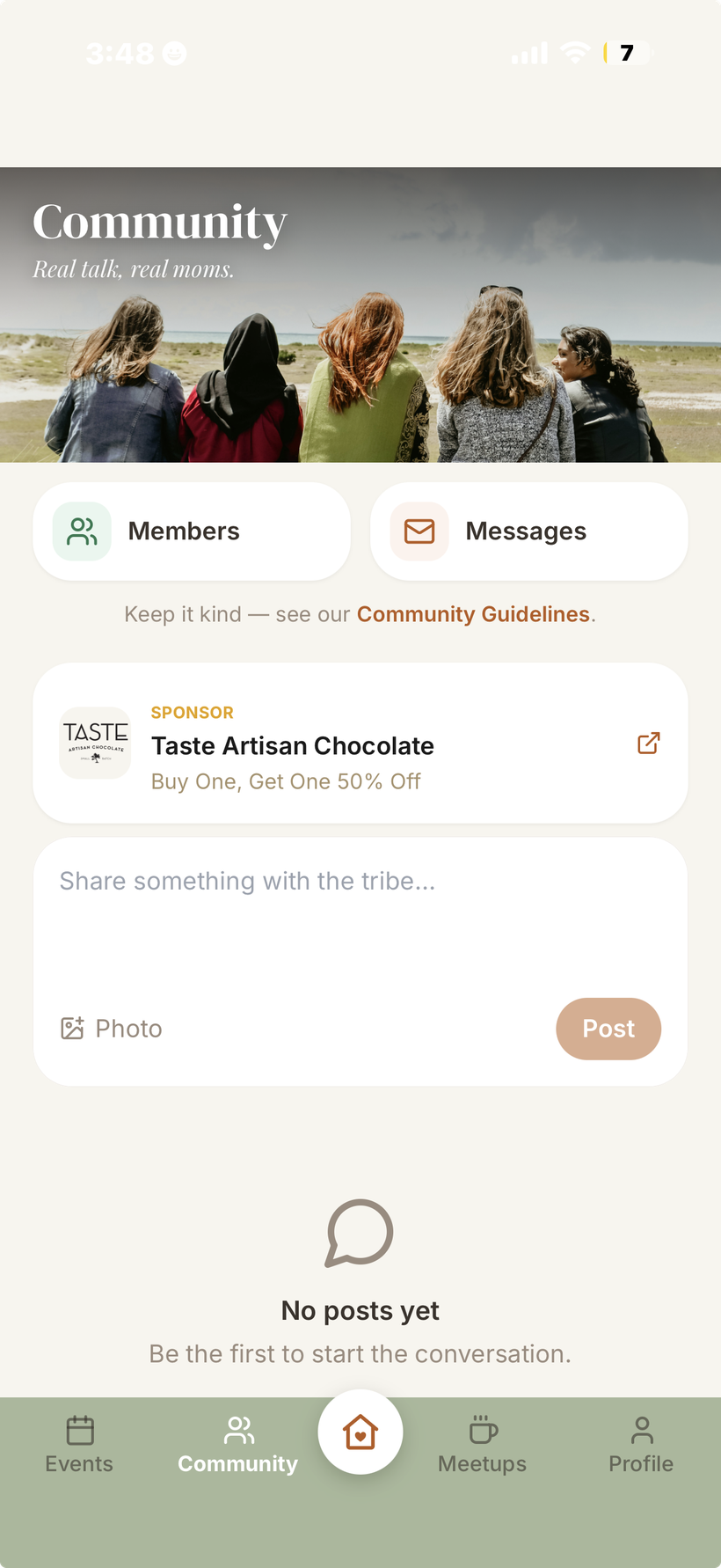 MomTribe app community screen